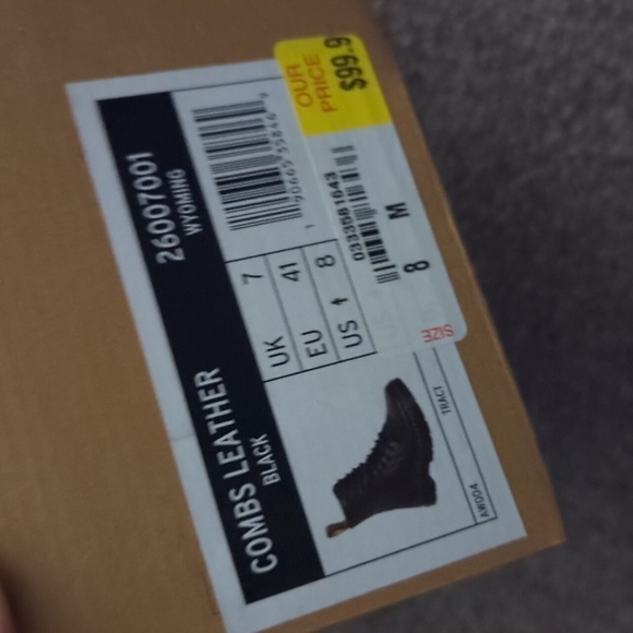 Dr. Martens AirWair Combat Boot Wyoming - Picture 3 of 5